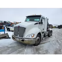 WHOLE TRUCK FOR RESALE KENWORTH T680