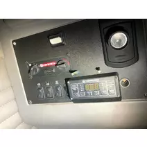 Sleeper-Controls Kenworth T700