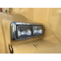 Headlamp Assembly Kenworth T800 Complete Recycling