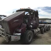 DISMANTLED TRUCK KENWORTH T800B