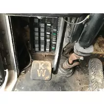 Foot-Control-%2C-Pedal Kenworth W900b