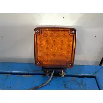 Parking Lamp/ Turn Signal Kenworth W900B