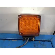 Parking Lamp/ Turn Signal Kenworth W900B