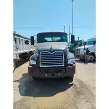 Cab MACK CXU613 CRJ Heavy Trucks and Parts