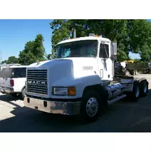 Complete Vehicle MACK CH600 SERIES B &amp; W Truck Repair Inc.