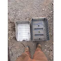Battery Box MACK CV713 GRANITE 2679707 Ontario Inc