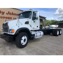 Complete Vehicle Mack CV713