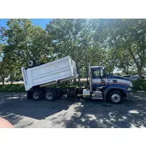 Complete Vehicle MACK CX613 VISION Specialty Truck Parts Inc