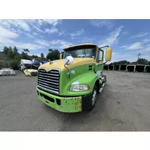 Complete-Vehicle Mack Cxu612