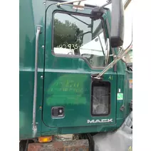 Door-Assembly%2C-Front Mack Cxu612