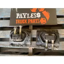 Engine Mounts MACK CXU613 Payless Truck Parts