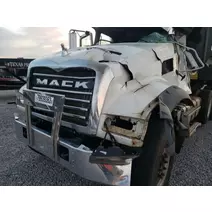 Complete Vehicle MACK GR64F