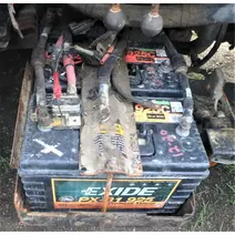 Battery Box MACK LE613 Sam's Riverside Truck Parts Inc