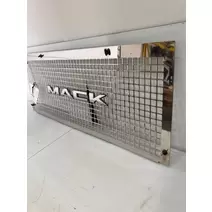 Grille Mack Leu