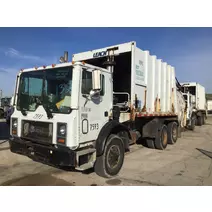 WHOLE TRUCK FOR PARTS MACK MR688