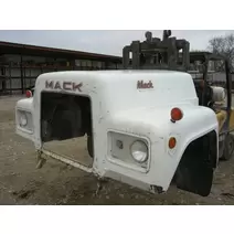 Hood MACK R600 LKQ Thompson Motors - Wykoff