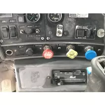 Dash Panel Mack RD600