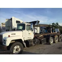 WHOLE TRUCK FOR RESALE MACK RD600