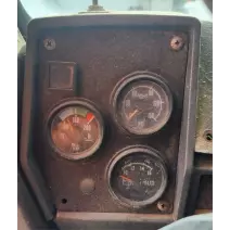 Instrument Cluster Mack RD688S Complete Recycling
