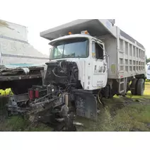 Truck For Sale MACK RD688S