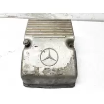 Engine Valve Cover Mercedes MBE4000