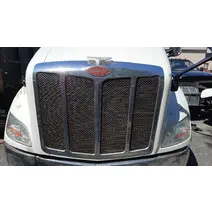 Grille PETERBILT 579 2012-2022 (1812) LKQ Heavy Truck - Maryland