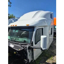 Cab PETERBILT 579 Paul's Auto Salvage