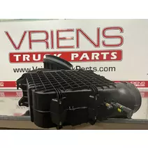 Air Cleaner PETERBILT  Vriens Truck Parts
