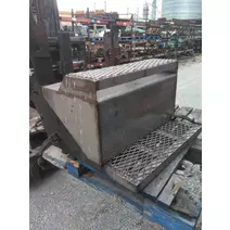 BATTERY BOX PETERBILT 330