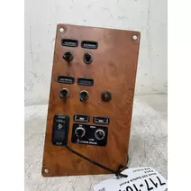 Dash / Console Switch PETERBILT 335