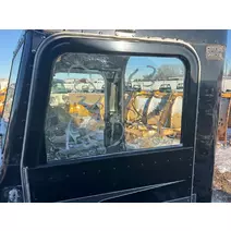 Door Glass, Front Peterbilt 386