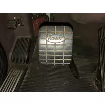 Foot-Control-%2C-Pedal Peterbilt 386