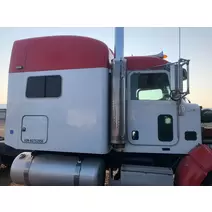 Sleeper Peterbilt 386