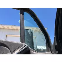 Door Vent Glass, Front Peterbilt 387