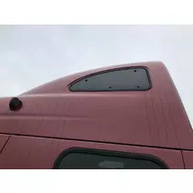 Sleeper-Window Peterbilt 387