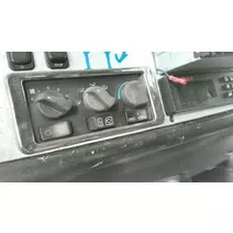 Temperature Control PETERBILT 387 LKQ Heavy Truck - Goodys