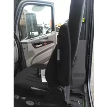 SEAT, FRONT PETERBILT 567