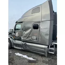 Door Glass, Front PETERBILT 579 Dutchers Inc   Heavy Truck Div  Ny
