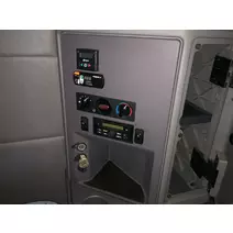 Sleeper-Controls Peterbilt 579