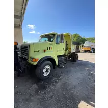 Complete Vehicle STERLING L9500 Dutchers Inc   Heavy Truck Div  Ny
