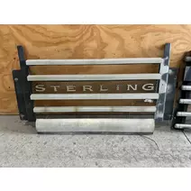 Grille STERLING L9500 Dutchers Inc   Heavy Truck Div  Ny