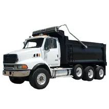 Truck Sterling L9513