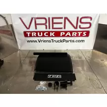 Fender Moulding TRP QT00213 Vriens Truck Parts