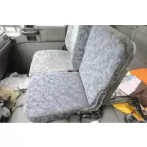 Seat, Front UD/Nissan UD3300