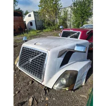 Hood VOLVO TRUCK VNL Paul's Auto Salvage