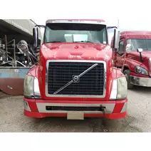 Hood VOLVO VNL 2004-2018 (1869) LKQ Thompson Motors - Wykoff