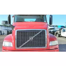 Hood VOLVO VNM 2004-2020 (1811) LKQ Heavy Truck - Goodys