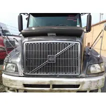 Hood VOLVO VN (1812) LKQ Heavy Truck - Maryland