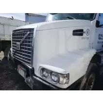 Hood Volvo VHD Complete Recycling