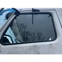 Windshield Glass Volvo VHD